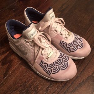 Air Max Tokyo Zero Womens 8